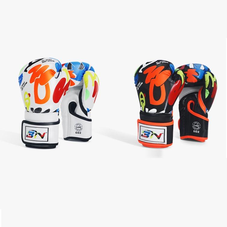 NNEDSZ Kids' 6Oz Boxing Gloves For Training And Fighting - Graffiti Design - White