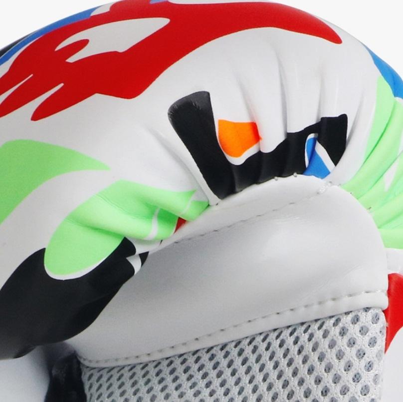 NNEDSZ Kids' 6Oz Boxing Gloves For Training And Fighting - Graffiti Design - White